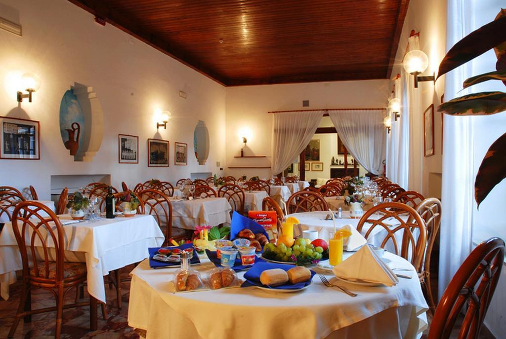 Hotel Terme Castaldi Forio  Bagian luar foto